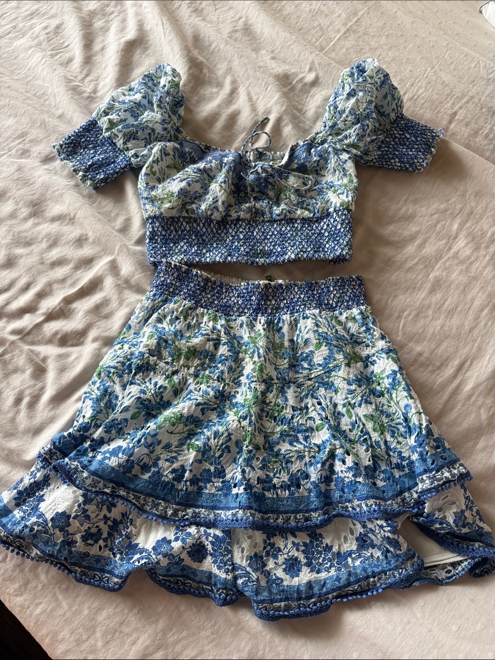 Alice + Olivia Blue Floral crop top + mini skirt Set S